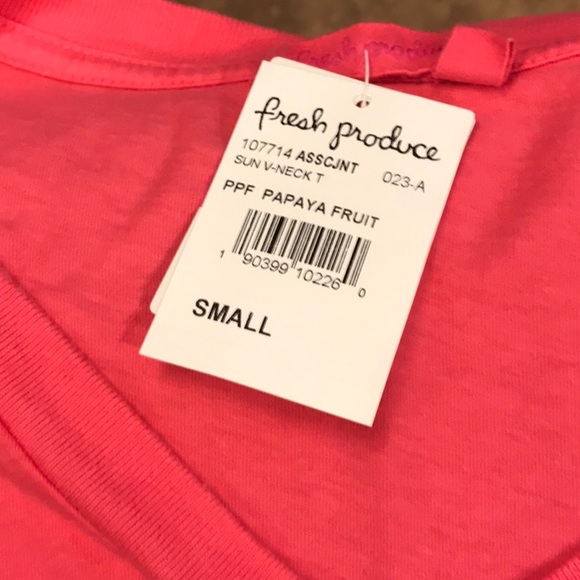 NWT Fresh Produce t shirt small - Picture 3 of 4